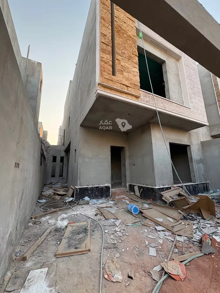فيلا للبيع في شارع أبي الكرم العكبري, حي المونسية, مدينة الرياض, منطقة الرياض 2