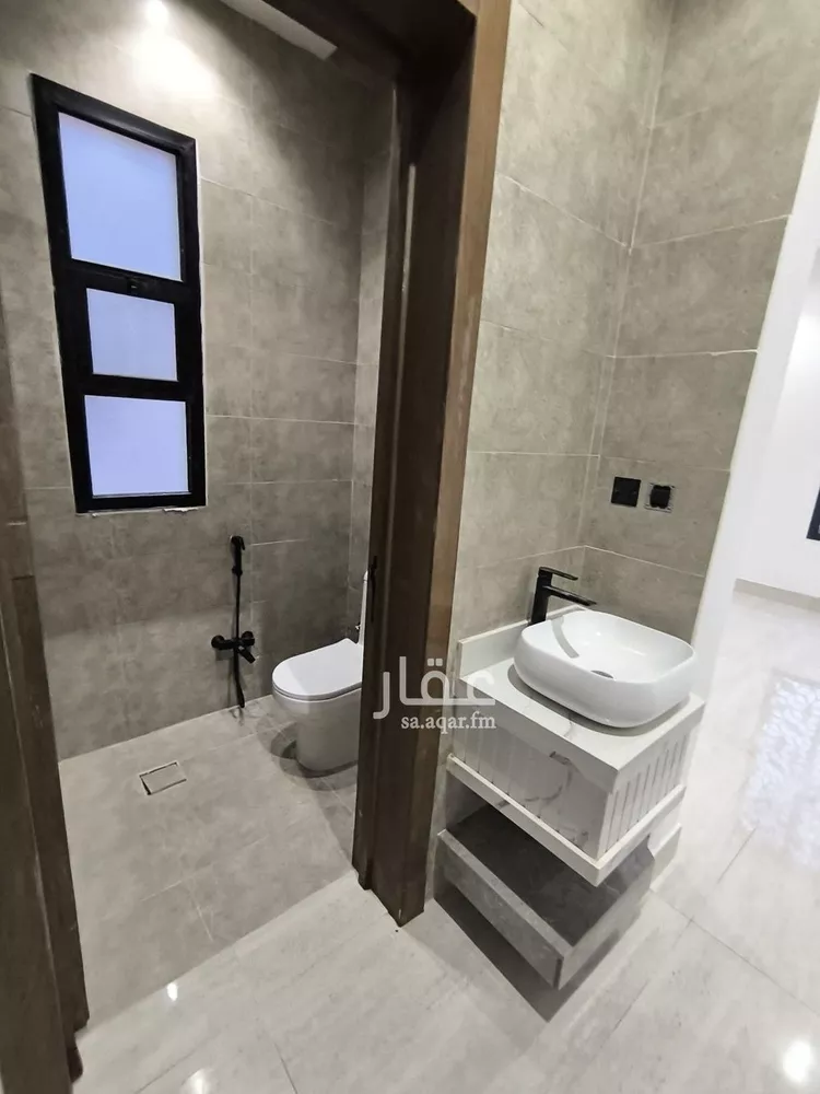 دور للبيع في شارع يوسف السويدي, حي طويق, مدينة الرياض, منطقة الرياض 15