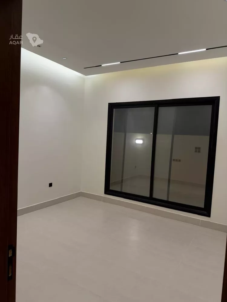 شقة للبيع في شارع حمزة بن عبدالمطلب, حي السويدي الغربي, مدينة الرياض, منطقة الرياض صورة 4