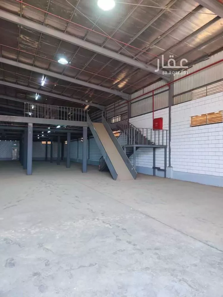 Warehouse for Rent in Jeddah As Sarawat صورة 3