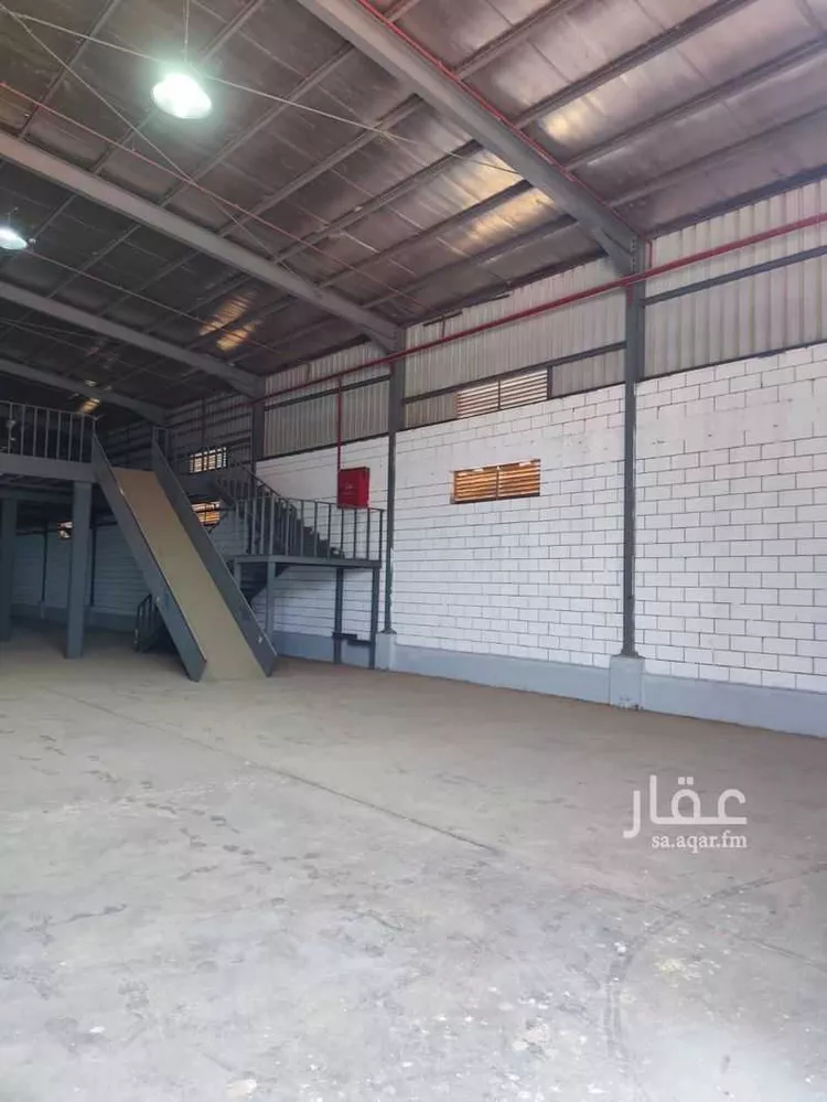 Warehouse for Rent in Jeddah As Sarawat صورة 4