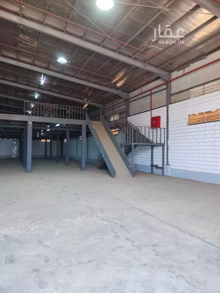 Warehouse for Rent in Jeddah As Sarawat صورة 2