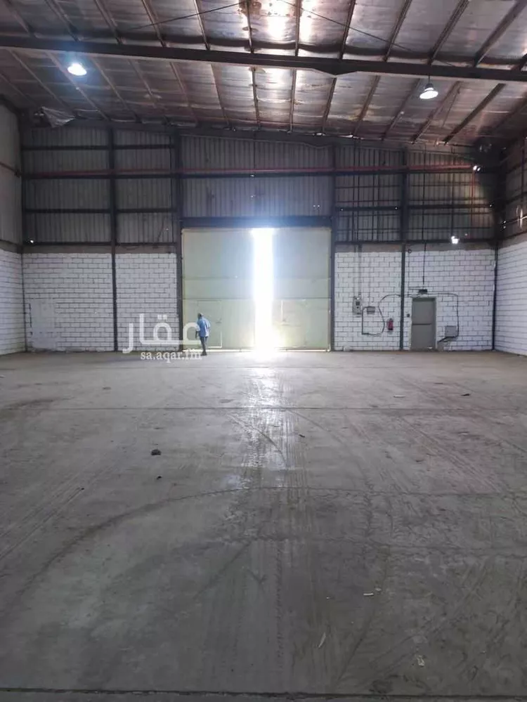 Warehouse for Rent in Jeddah As Sarawat صورة 5