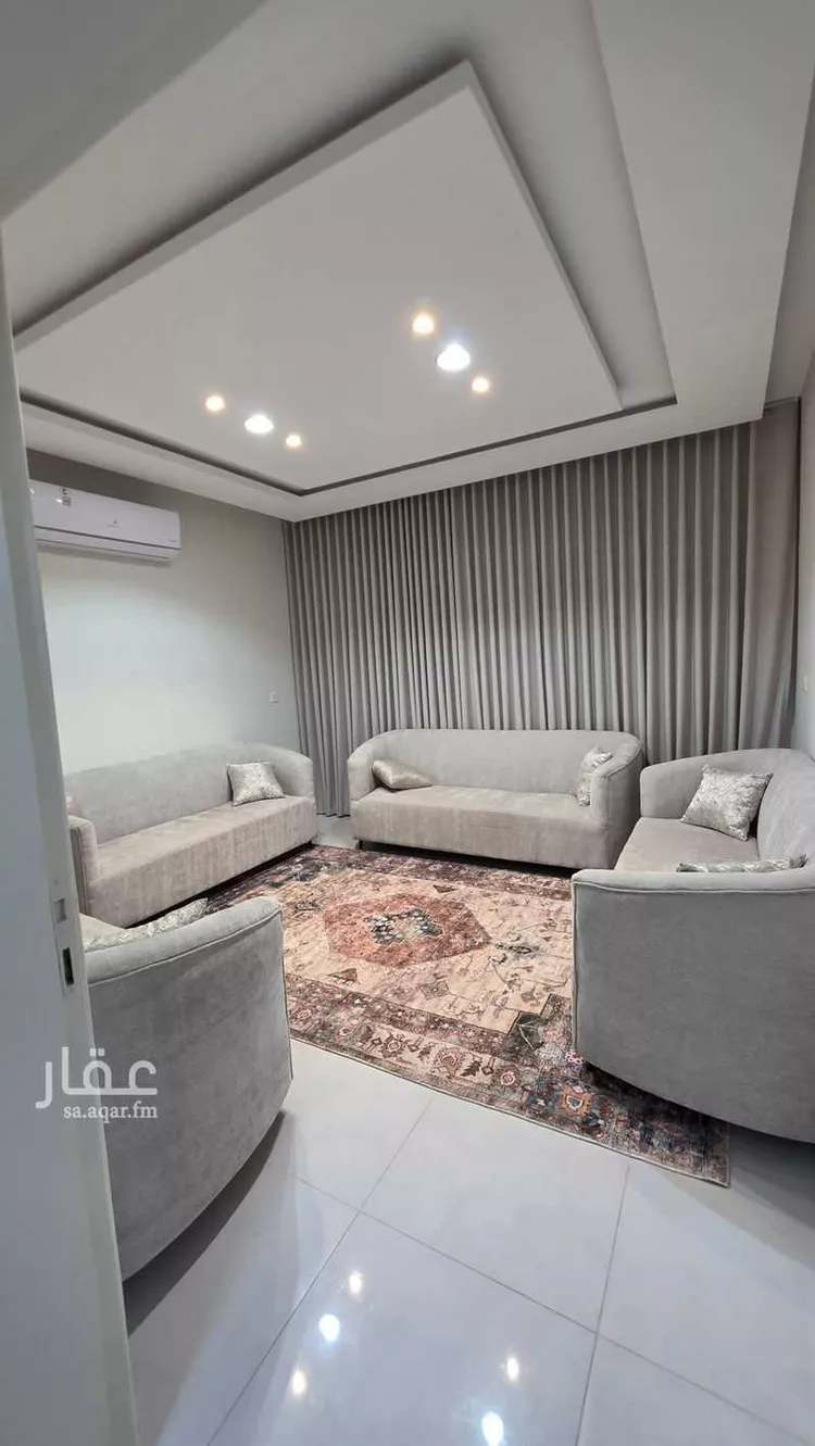 شقة للبيع في شارع صالح بن عباس ، حي مطار حائل الاقليمي ، حائل ، منطقة حائل صورة 2