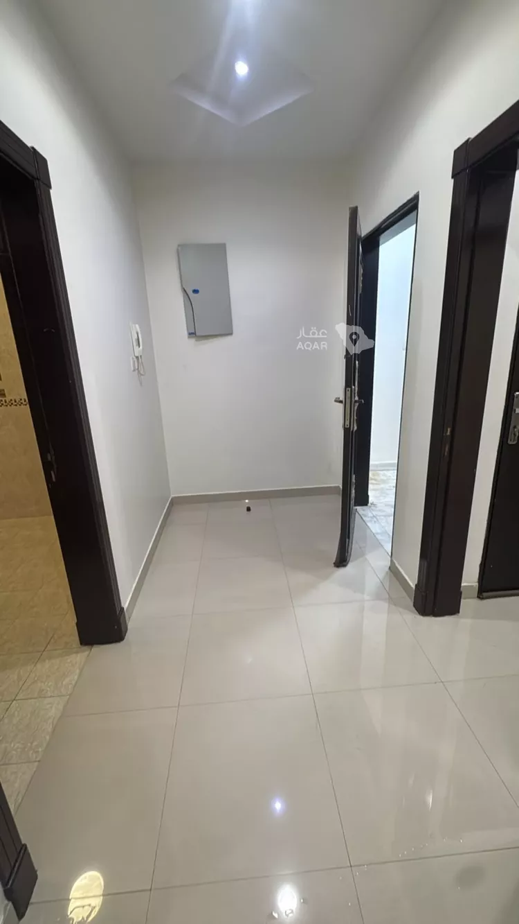 شقة للإيجار في شارع الجنادريه, حي ظهرة لبن, مدينة الرياض, منطقة الرياض 5
