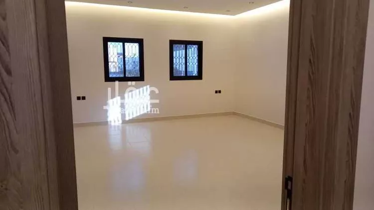 فيلا للبيع في شارع سكاكا, حي العليا, مدينة الرياض, منطقة الرياض صورة 5