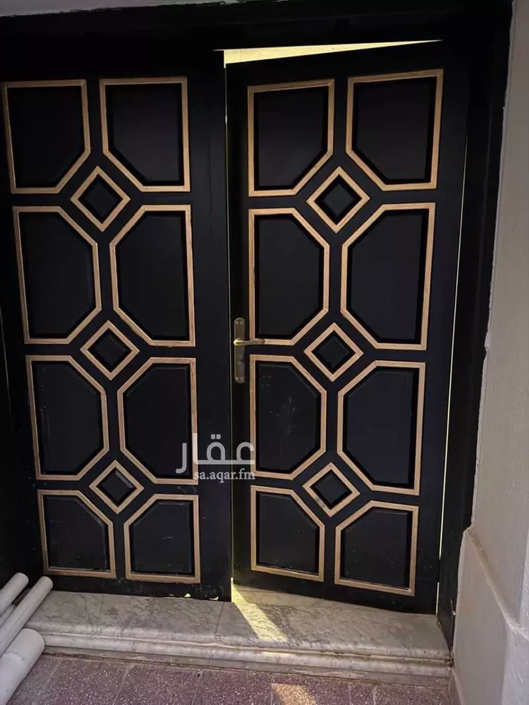 Floor for Rent in Riyadh Al Olaya 8