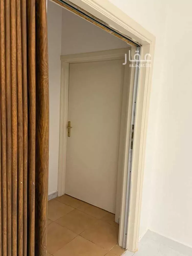 Floor for Rent in Riyadh Al Olaya 27