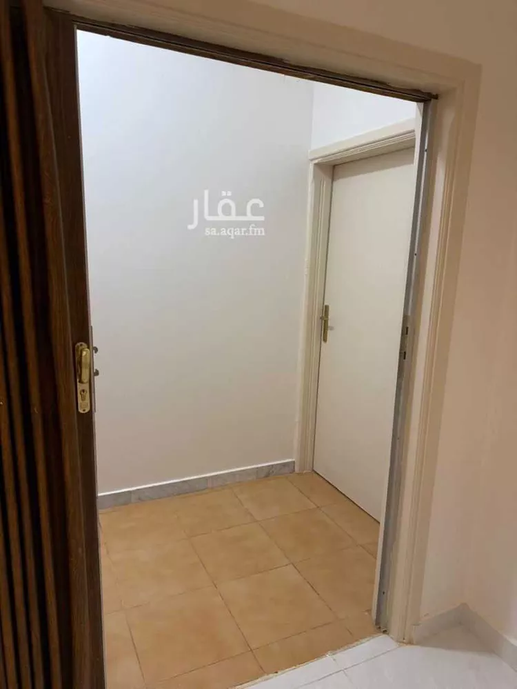 Floor for Rent in Riyadh Al Olaya 30