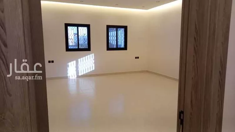 فيلا للبيع في شارع سكاكا, حي العليا, مدينة الرياض, منطقة الرياض صورة 4