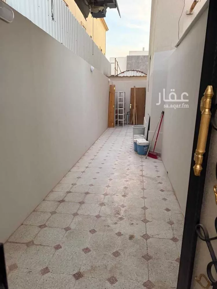 Floor for Rent in Riyadh Al Olaya 6