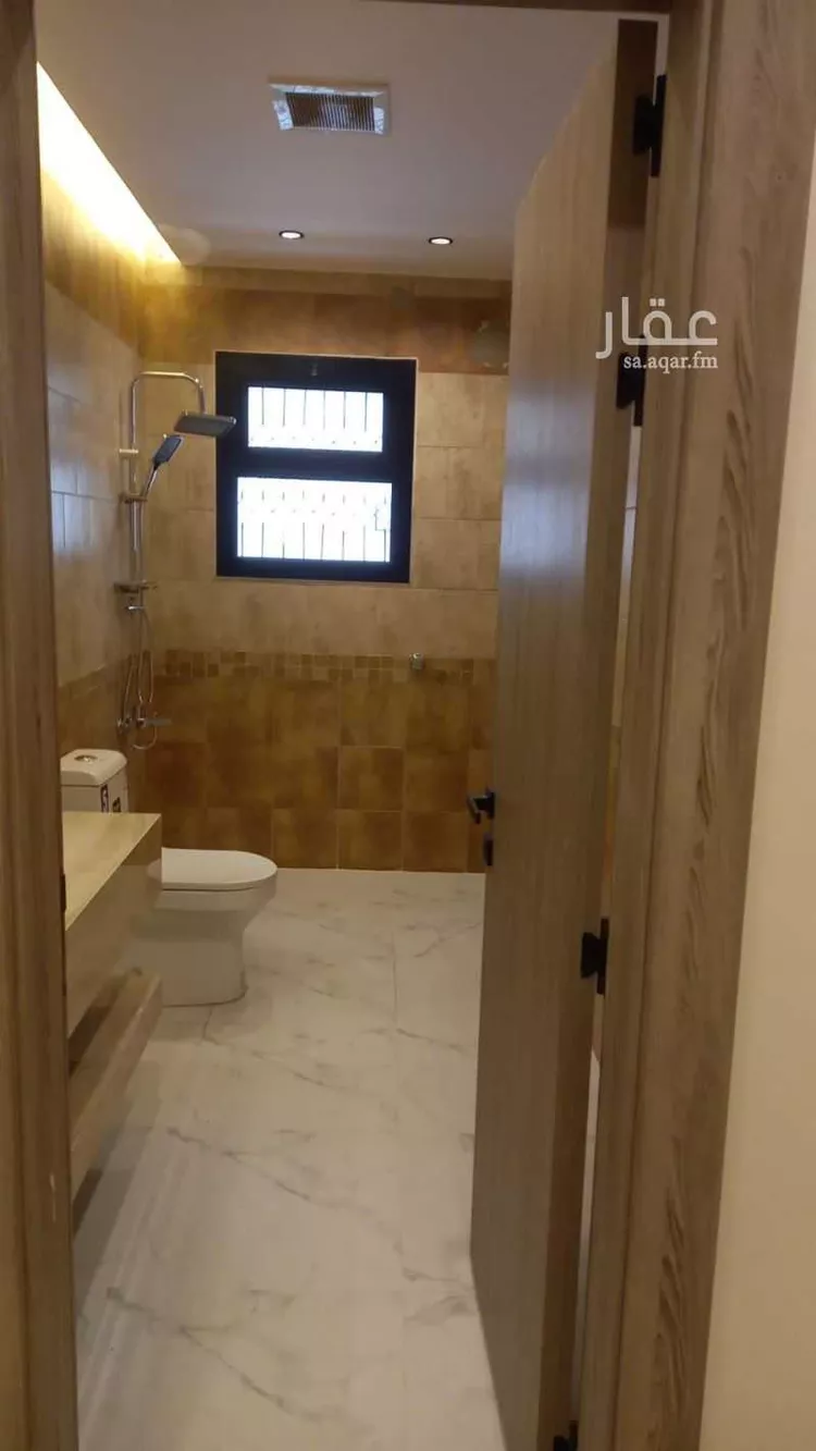 فيلا للإيجار في شارع التخصصي, حي العليا, مدينة الرياض, منطقة الرياض صورة 3