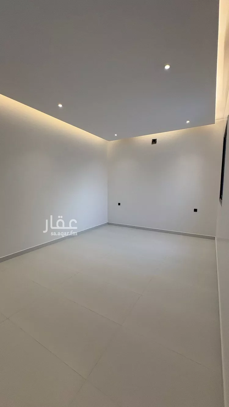 فيلا للبيع في شارع عبدالجبار بن الورد, حي المهدية, مدينة الرياض, منطقة الرياض 19
