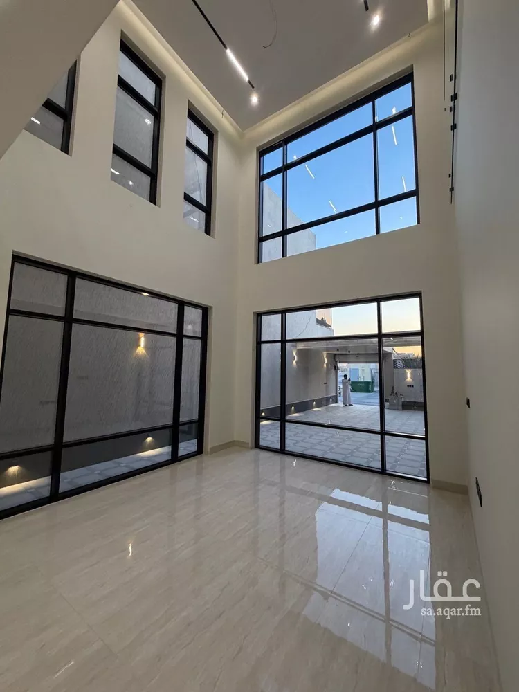 Villa for Sale in Riyadh Al Mahdiyah 6