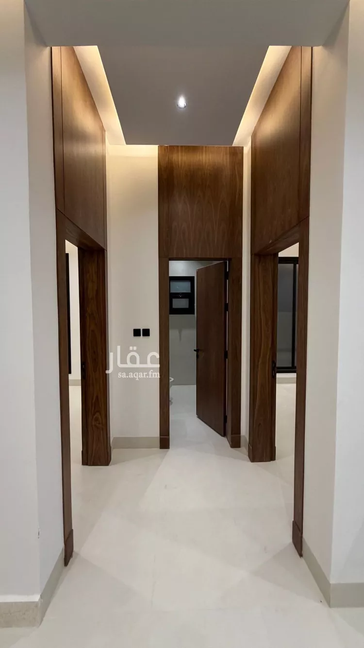 فيلا للبيع في شارع فؤاد محمد عمر توفيق, حي المهدية, مدينة الرياض, منطقة الرياض 21