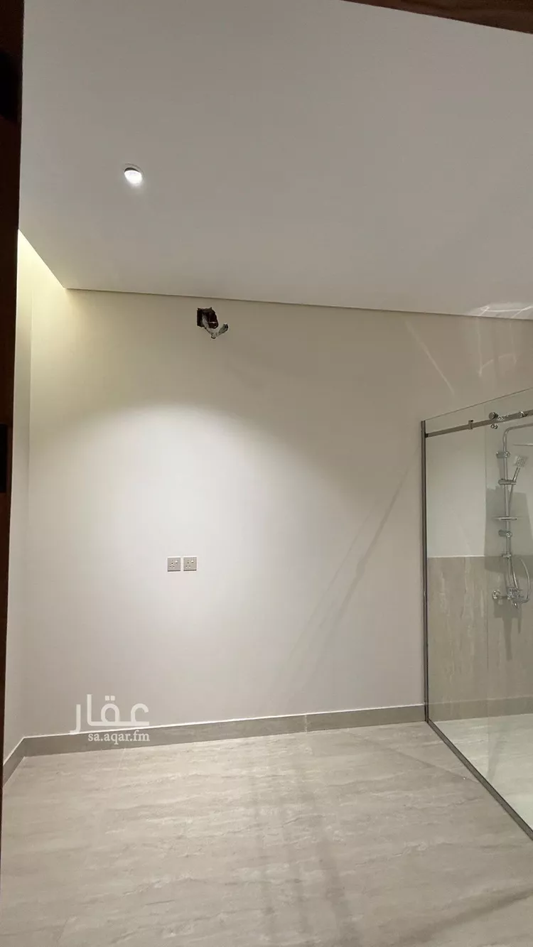 فيلا للبيع في شارع عبدالجبار بن الورد, حي المهدية, مدينة الرياض, منطقة الرياض 19