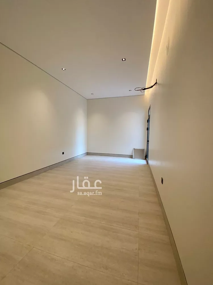 Villa for Sale in Riyadh Al Mahdiyah 11