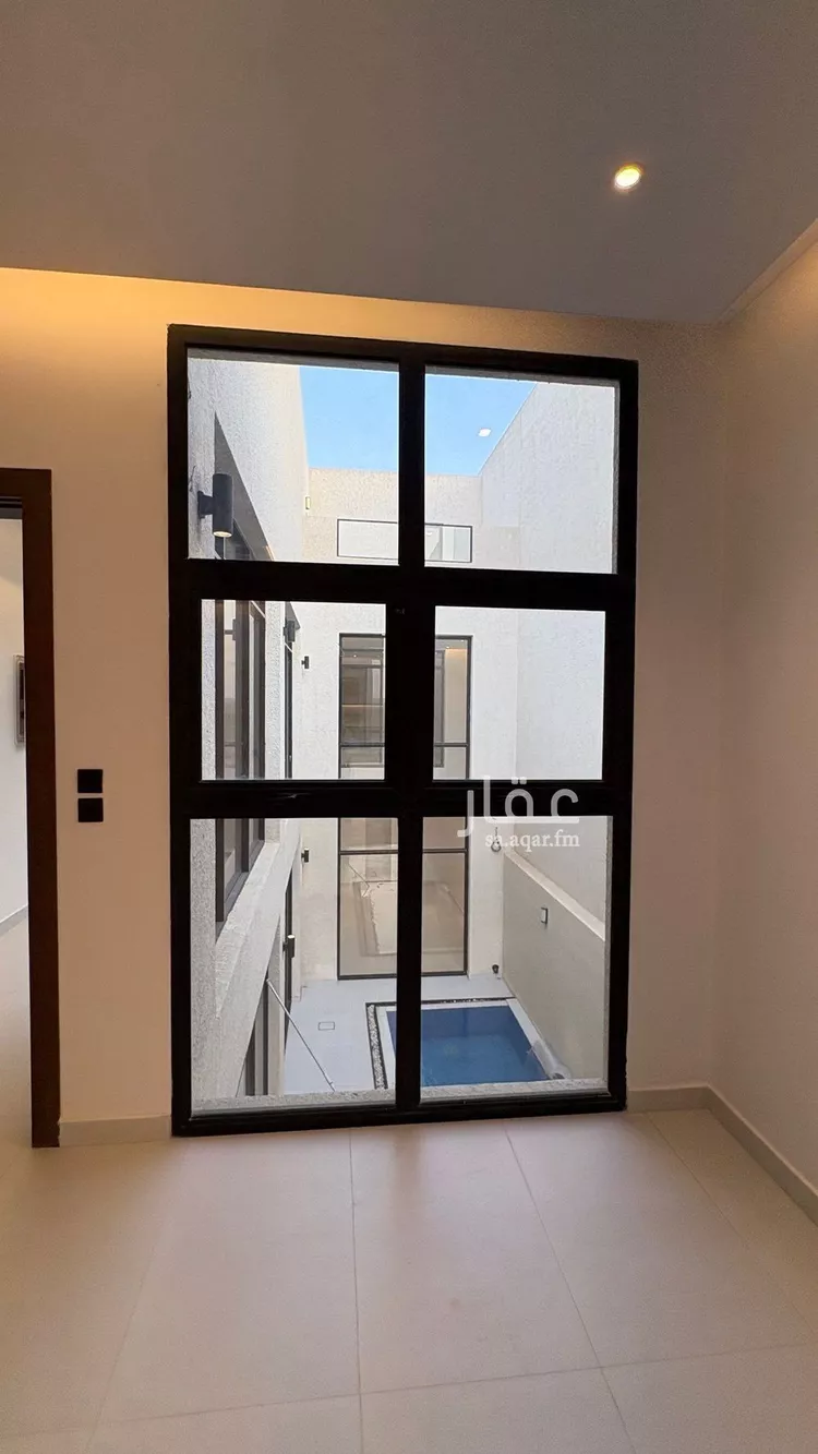 فيلا للبيع في شارع عبدالجبار بن الورد, حي المهدية, مدينة الرياض, منطقة الرياض 14