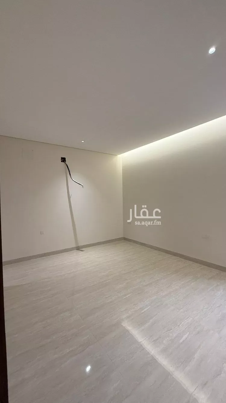 فيلا للبيع في شارع عبدالجبار بن الورد, حي المهدية, مدينة الرياض, منطقة الرياض 23