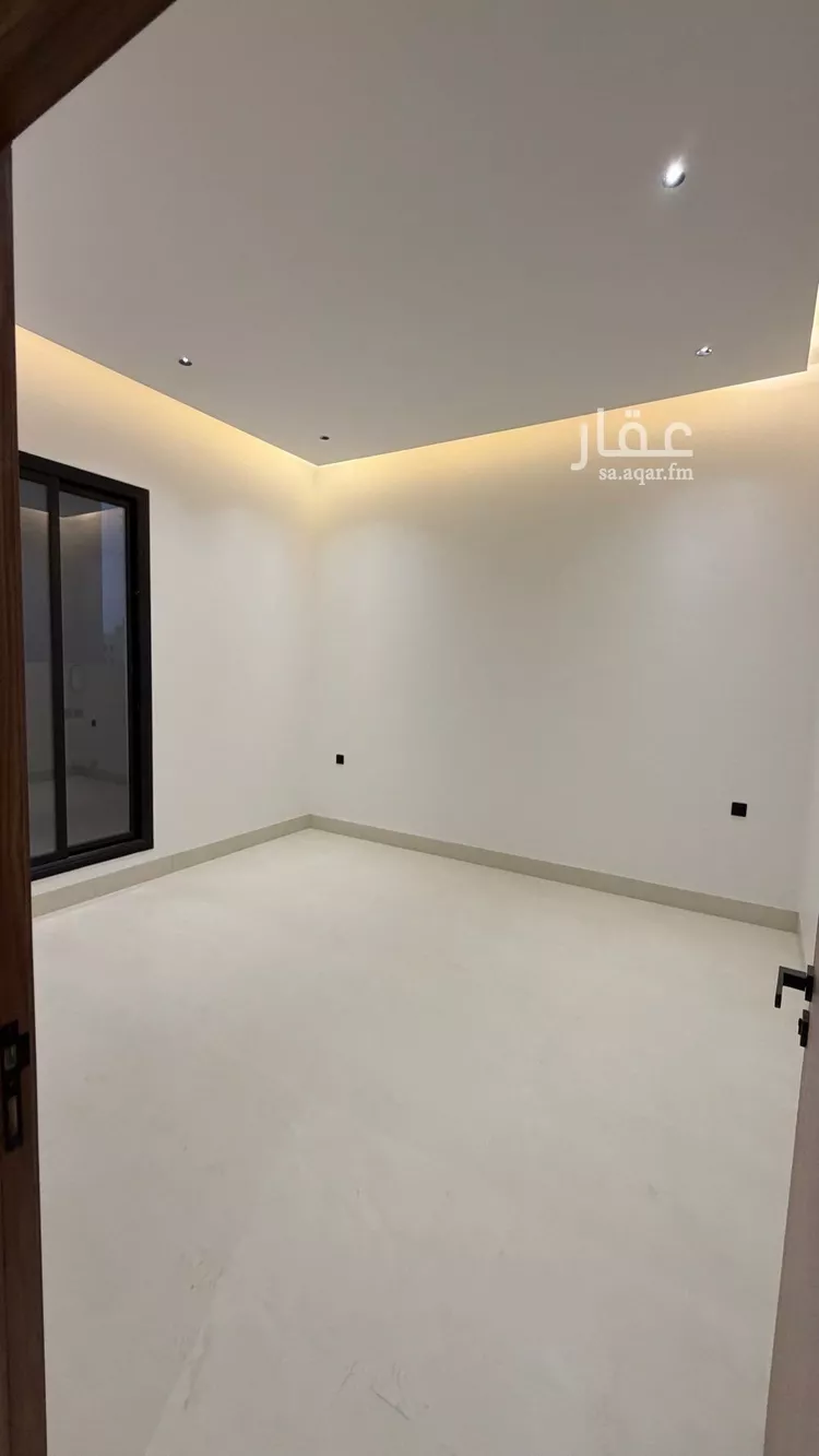 فيلا للبيع في شارع فؤاد محمد عمر توفيق, حي المهدية, مدينة الرياض, منطقة الرياض 22