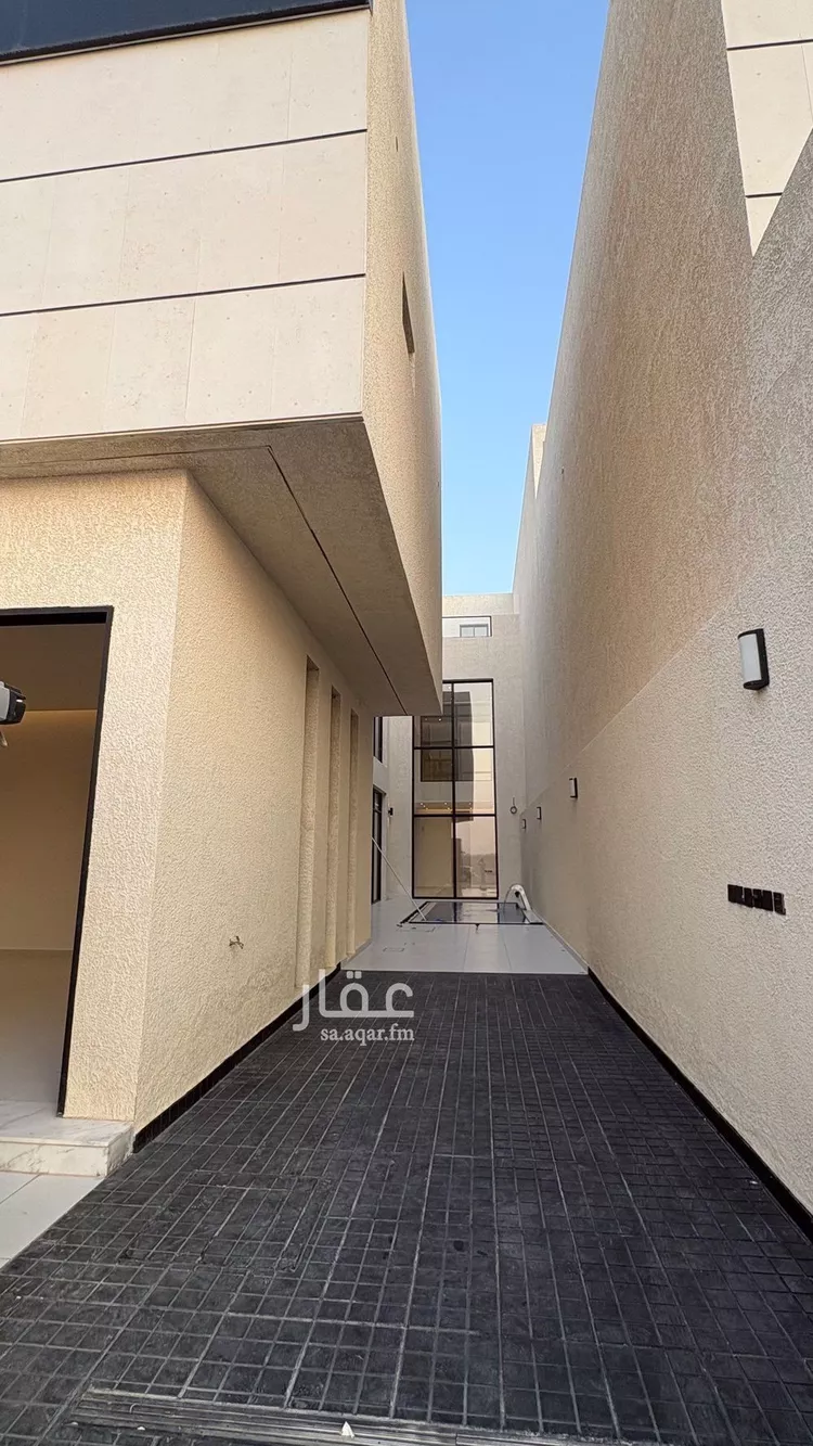 فيلا للبيع في شارع عبدالجبار بن الورد, حي المهدية, مدينة الرياض, منطقة الرياض صورة 2