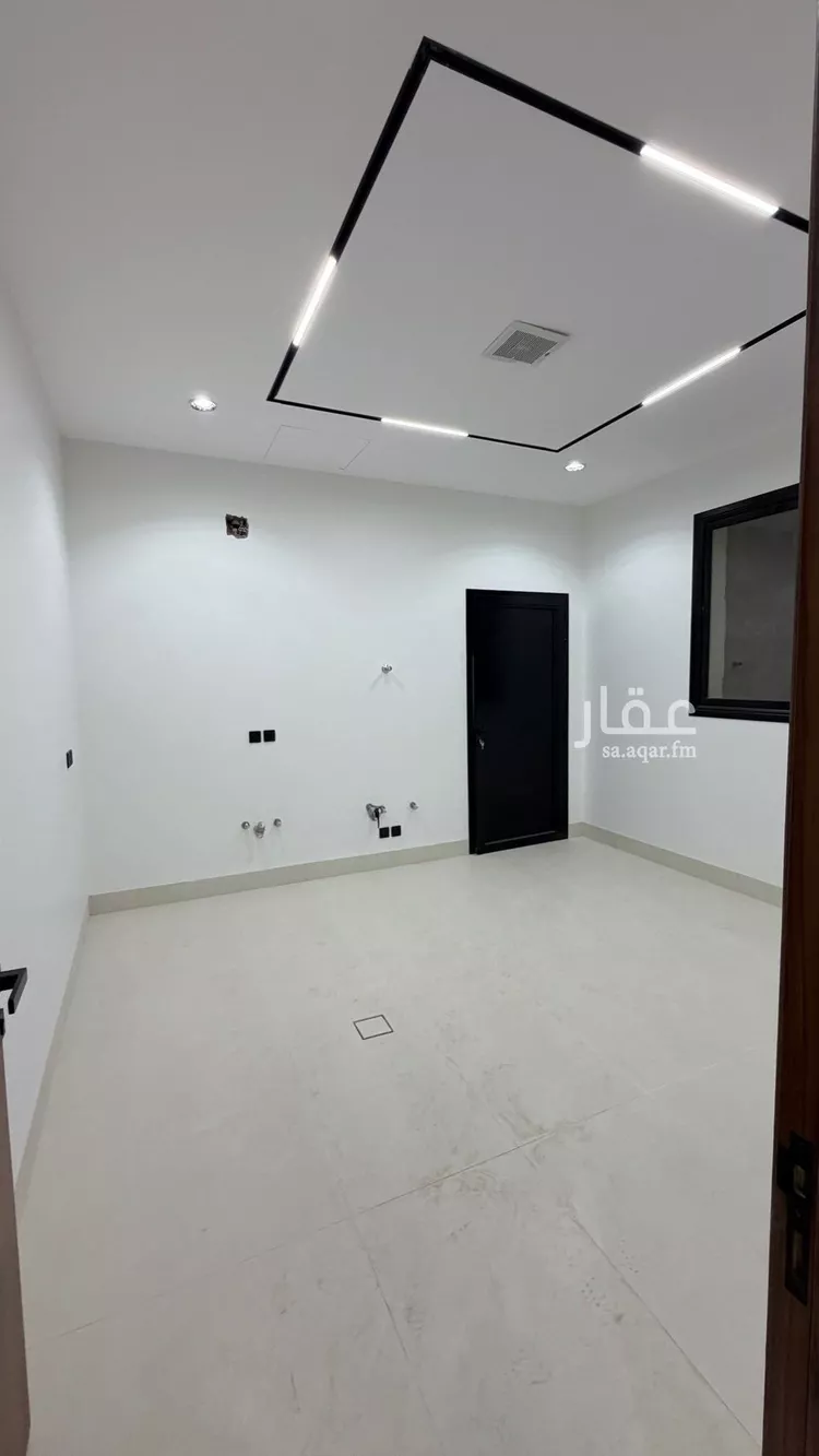 فيلا للبيع في شارع فؤاد محمد عمر توفيق, حي المهدية, مدينة الرياض, منطقة الرياض 14