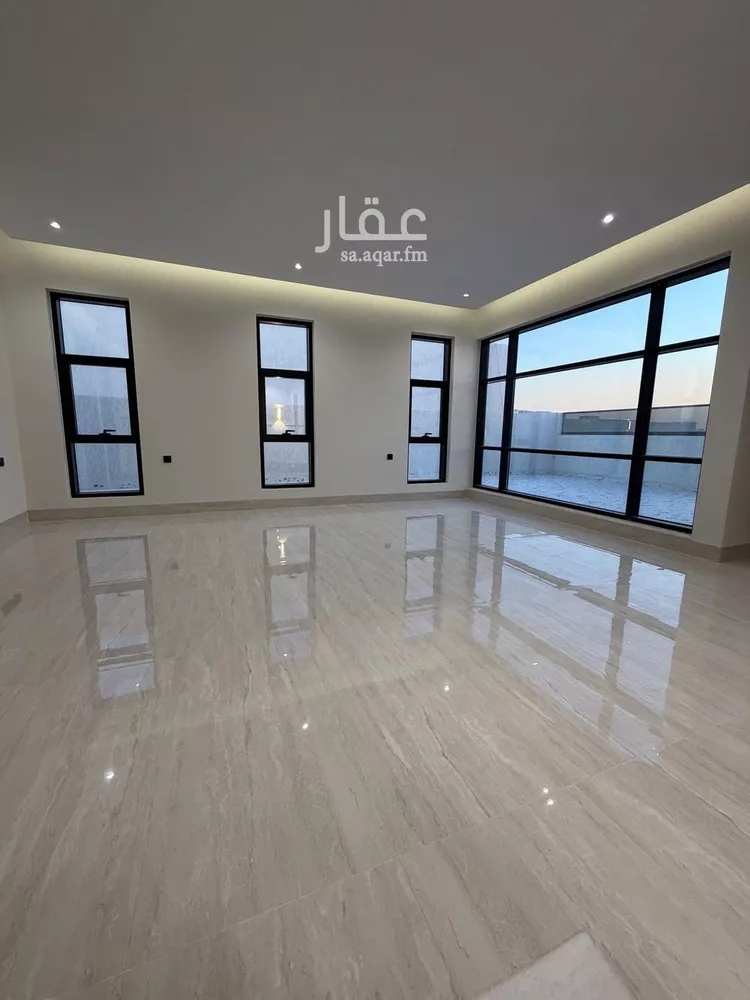 Villa for Sale in Riyadh Al Mahdiyah 12