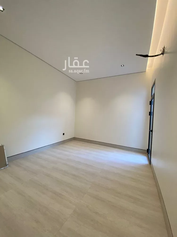 فيلا للبيع في شارع عبدالجبار بن الورد, حي المهدية, مدينة الرياض, منطقة الرياض 20