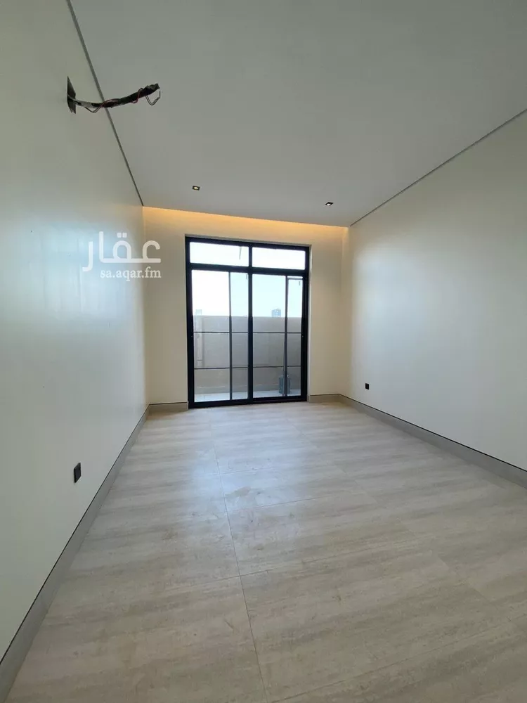 فيلا للبيع في شارع عبدالجبار بن الورد, حي المهدية, مدينة الرياض, منطقة الرياض 25