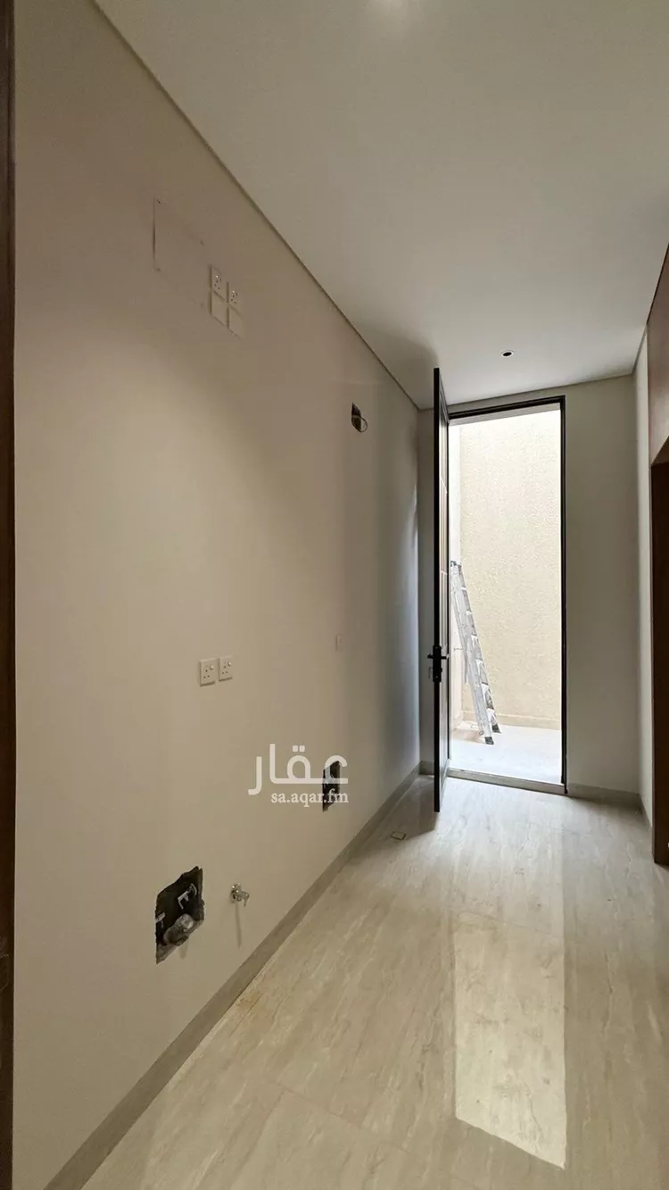 فيلا للبيع في شارع عبدالجبار بن الورد, حي المهدية, مدينة الرياض, منطقة الرياض 22