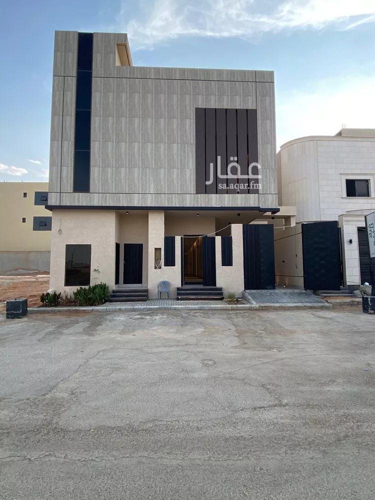 Villa for Sale in Riyadh Al Mahdiyah
