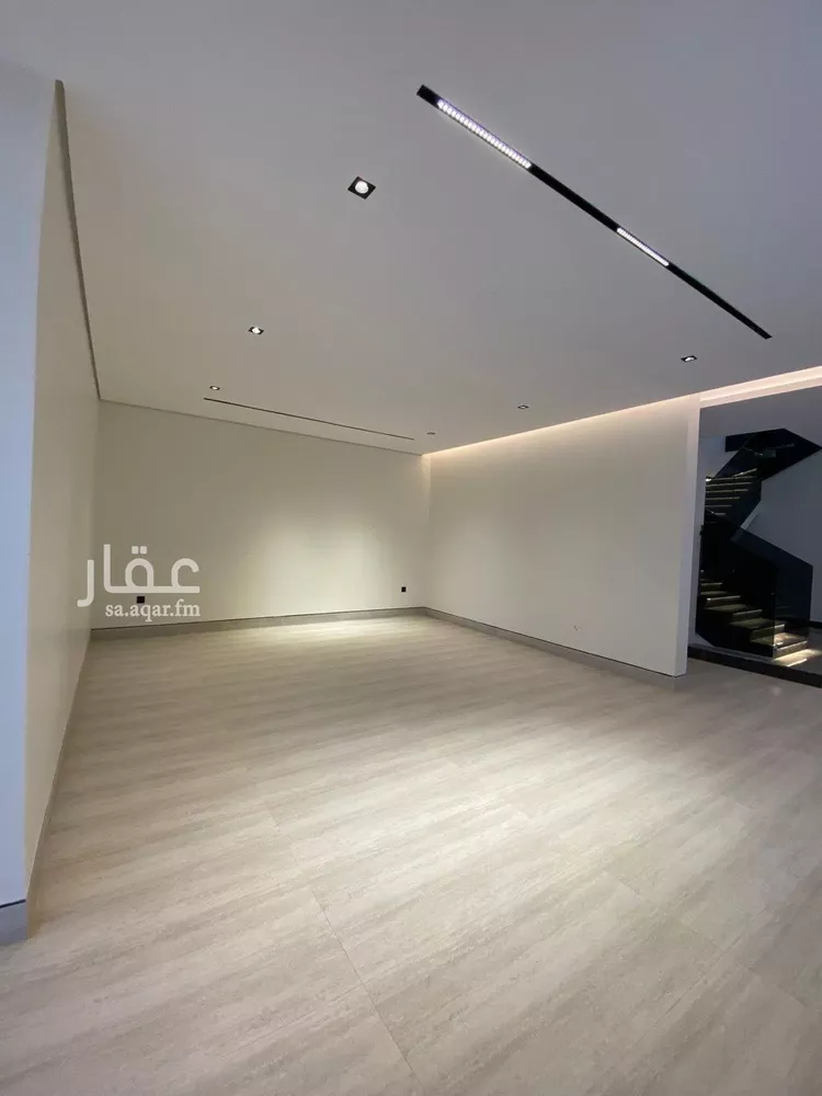 فيلا للبيع في شارع عبدالجبار بن الورد, حي المهدية, مدينة الرياض, منطقة الرياض صورة 4