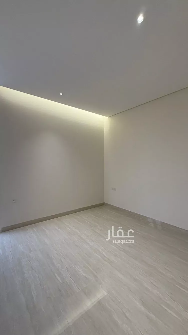 فيلا للبيع في شارع عبدالجبار بن الورد, حي المهدية, مدينة الرياض, منطقة الرياض 30