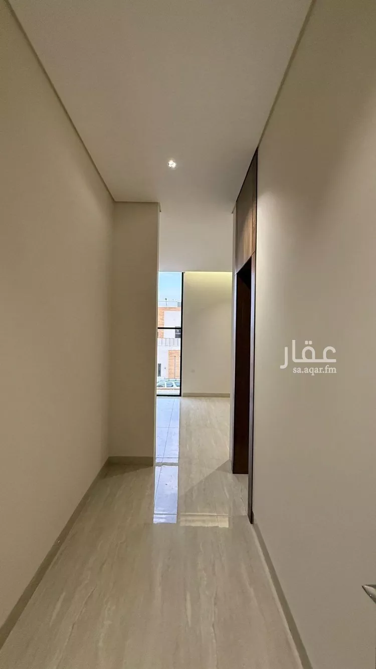 فيلا للبيع في شارع عبدالجبار بن الورد, حي المهدية, مدينة الرياض, منطقة الرياض 28