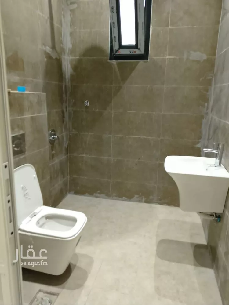 فيلا للإيجار في شارع أبي الحسن بن الصباغ, حي المعيزيلة, مدينة الرياض, منطقة الرياض 11