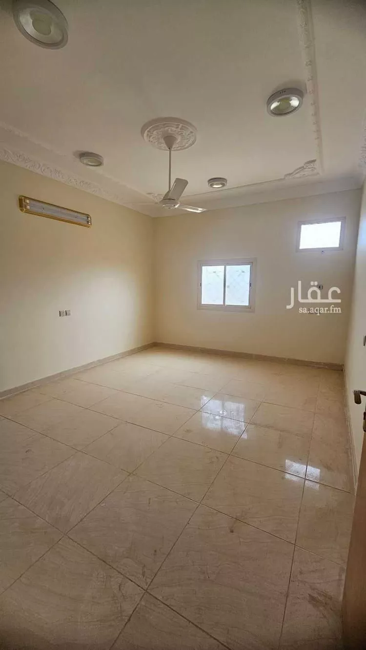 شقة للإيجار في شارع 775231, حي مرحبين, مدينة سراة عبيدة, منطقة عسير صورة 3