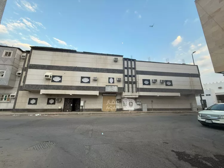 Building for Sale in Medina Bani Abdul Ashhal