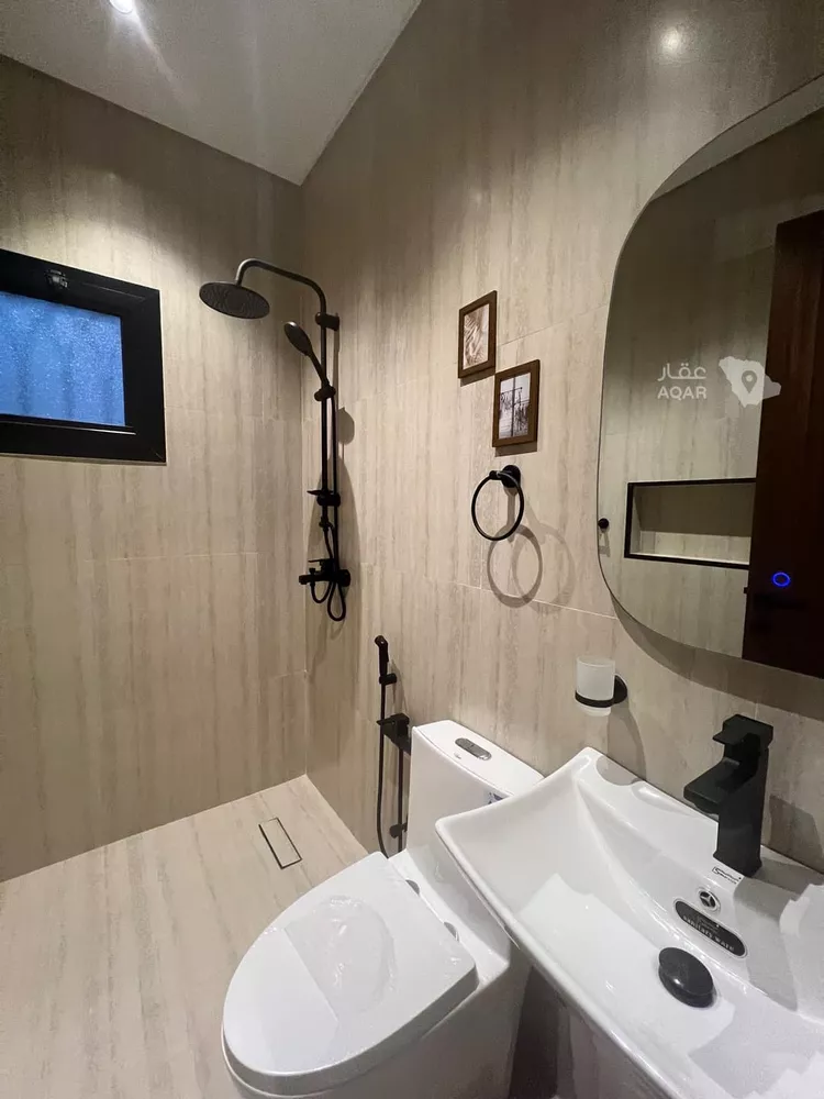 شقة للبيع في شارع عقبة بن عثمان بن خلدة, حي العوالي, مدينة الرياض, منطقة الرياض 14