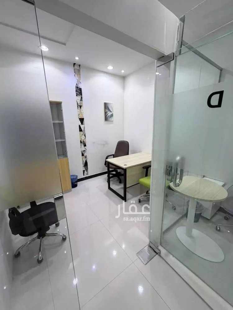 مكتب تجاري للإيجار في شارع طريق الملك عبدالعزيز , حي العارض, مدينة الرياض, منطقة الرياض 7