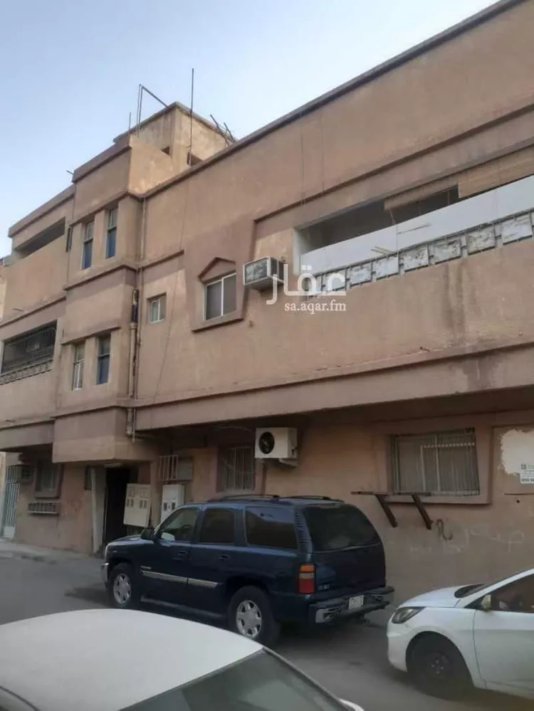 عمارة للبيع في شارع الشنانة, حي غبيرا, مدينة الرياض, منطقة الرياض صورة 2
