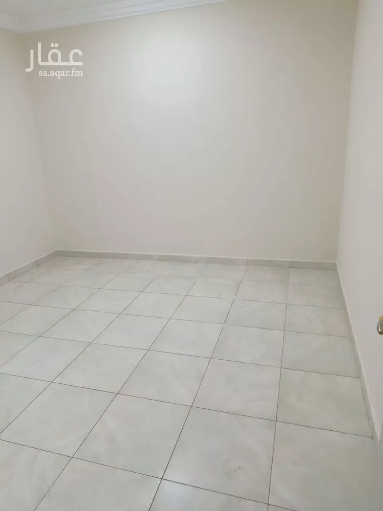 شقة للإيجار في شارع معاذ بن جبل, حي العزيزية, مدينة الرياض, منطقة الرياض 18