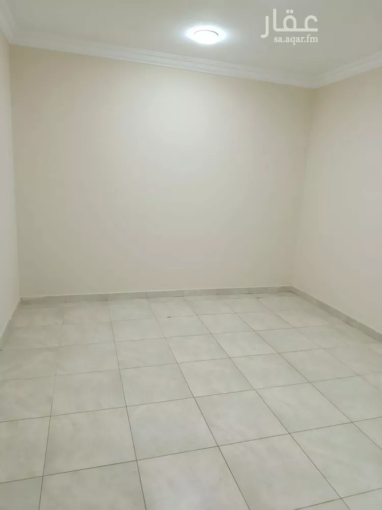 شقة للإيجار في شارع معاذ بن جبل, حي العزيزية, مدينة الرياض, منطقة الرياض صورة 4