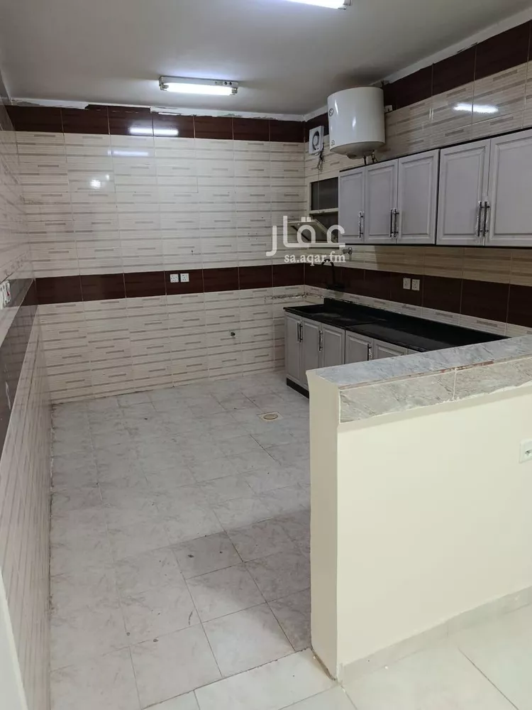 شقة للإيجار في شارع معاذ بن جبل, حي العزيزية, مدينة الرياض, منطقة الرياض