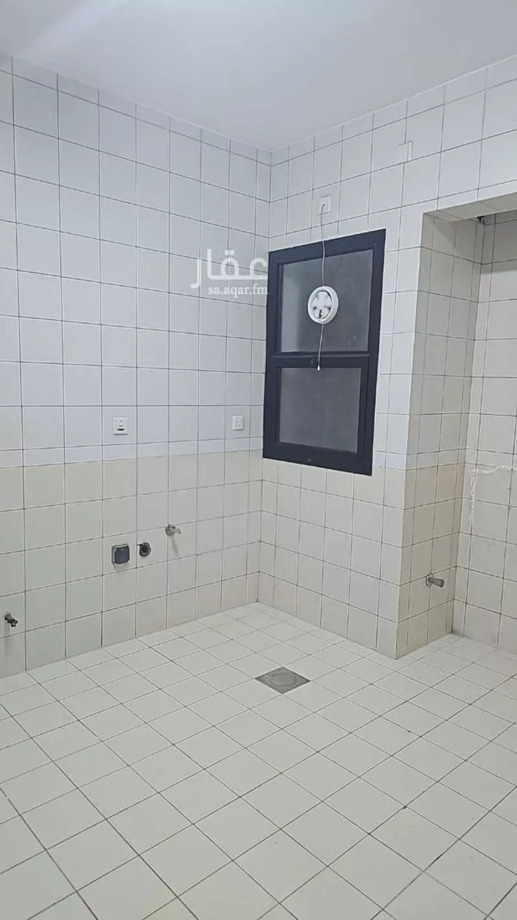 شقة للإيجار في شارع العطف, حي السويدي, مدينة الرياض, منطقة الرياض 8