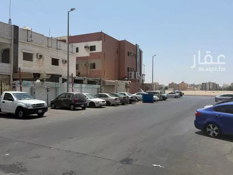 فيلا للبيع في شارع حمزة نور, حي العزيزية, مدينة جدة, منطقة مكة المكرمة 4