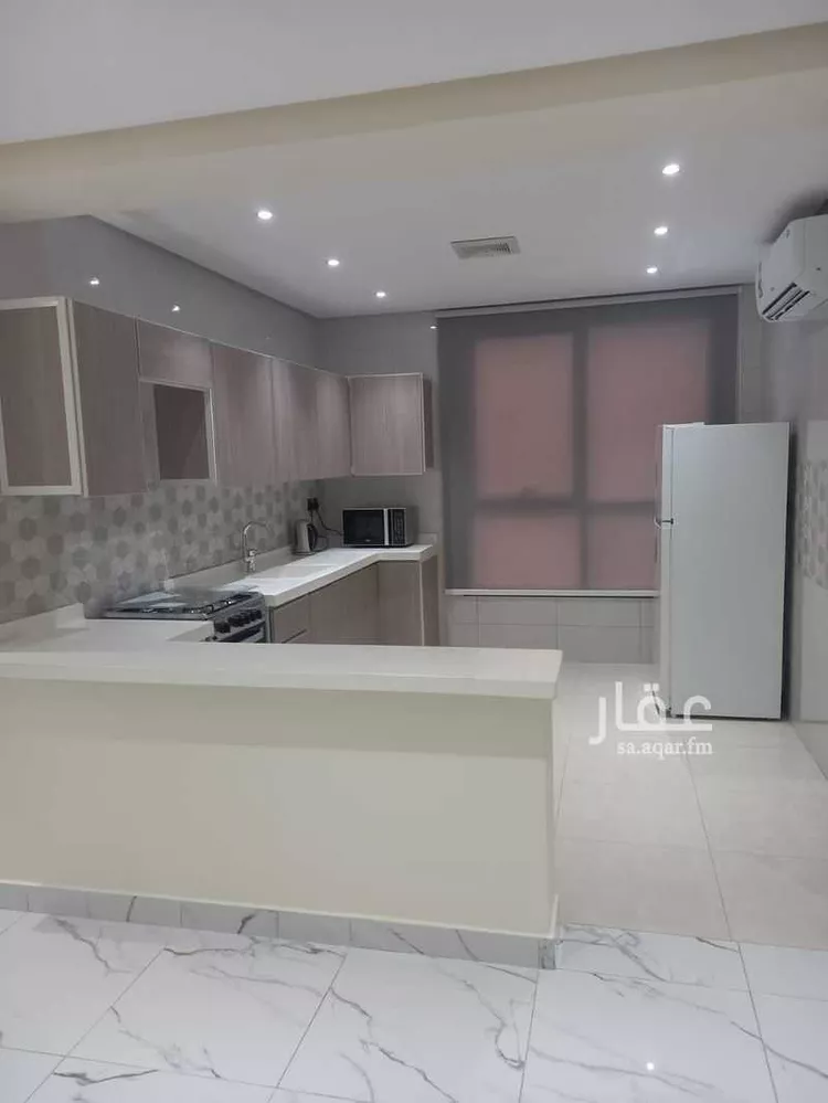 Building for Rent in Jeddah As Safaa 17