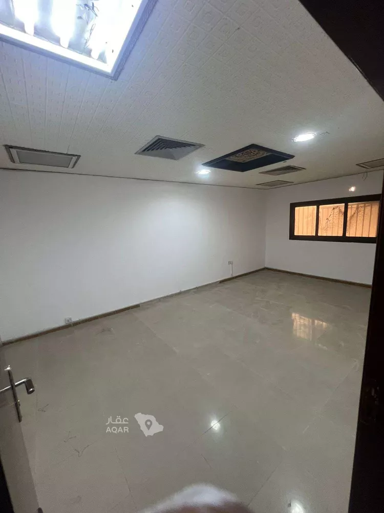 عمارة للبيع في شارع سعد بن سويد, حي المزروعية, مدينة الدمام, المنطقة الشرقية 13