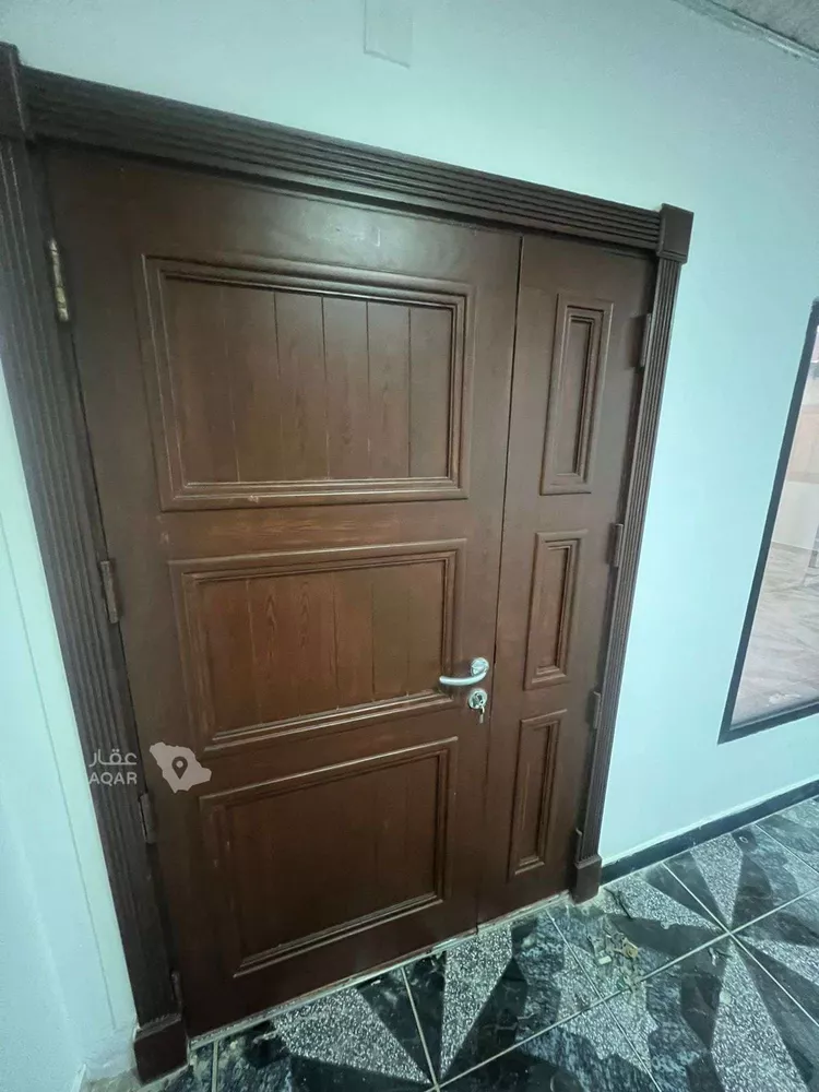 عمارة للبيع في شارع سعد بن سويد, حي المزروعية, مدينة الدمام, المنطقة الشرقية 3