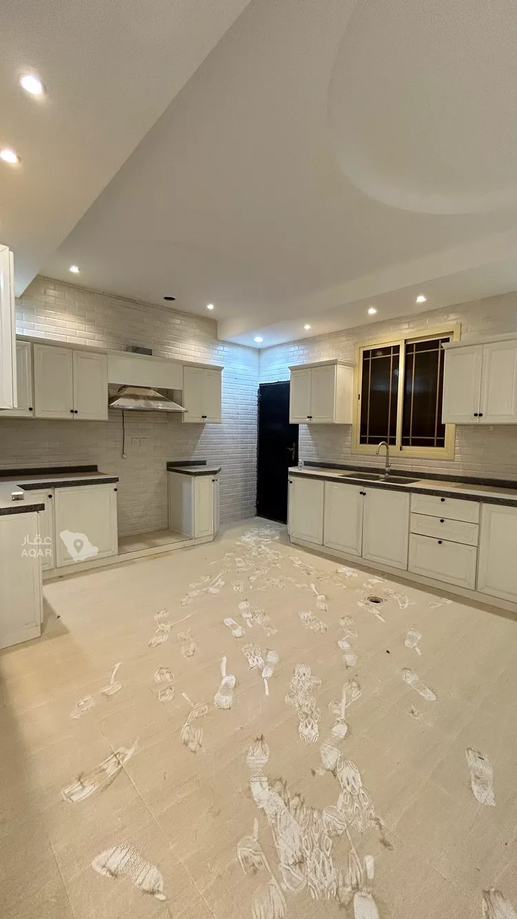 Villa for Rent in Riyadh Al Arid 14