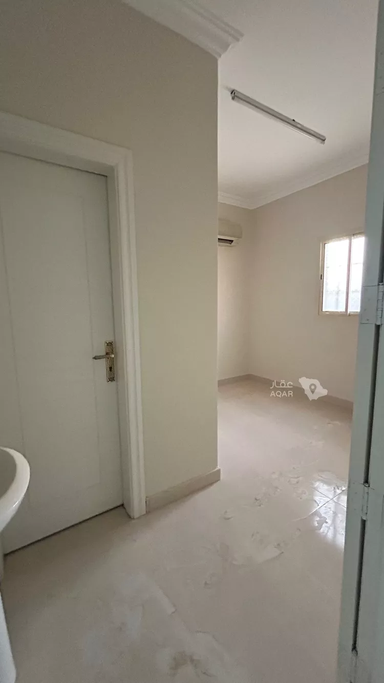 Villa for Rent in Riyadh Al Arid 15